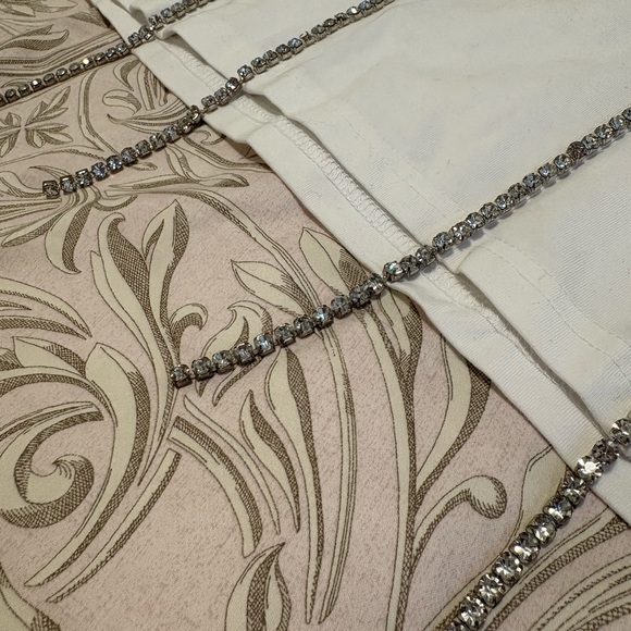 NWT Forever 21 White T-Shirt with Rhinestone Bustier Detail (Size XL) - Picture 4 of 5